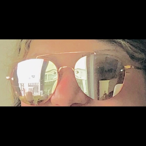 2๐ถ๏ธ,Mirrored Metal Aviator sunglasses - Picture 3 of 4